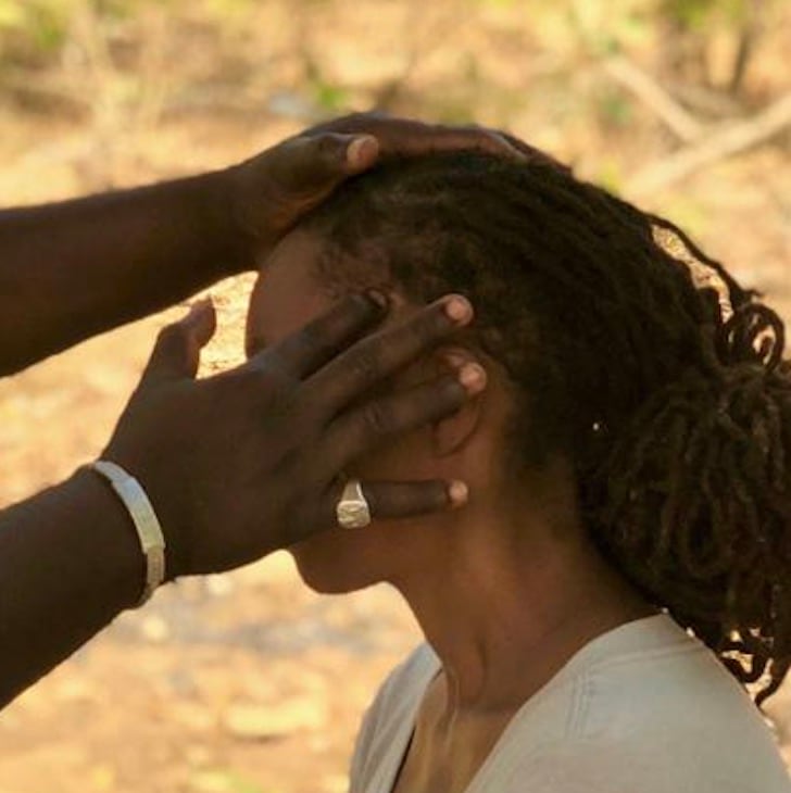 Side view of an in-person Indigenous health assessment