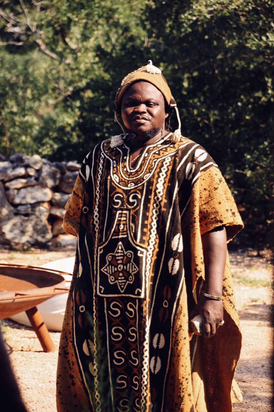 Portrait of Iritah Naba Shenmira in ceremonial clothing
